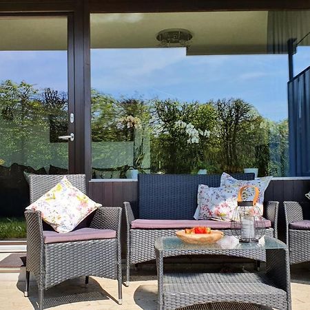 Black Forest Bergliebe Pool Terrasse Natur Ruhe Komfort Höchenschwand Exterior foto